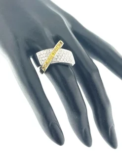 ALFIERI & ST JOHN - Bague en or, saphirs jaunes et diamants certificat IGI