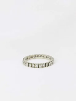 Alliance américaine en or blanc et diamants