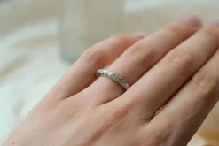 Alliance américaine Or blanc Diamants