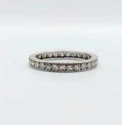 Alliance américaine or blanc 18k et 0,93 carats diamant et monture ciselée