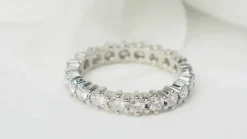 Alliance américaine or blanc et diamants