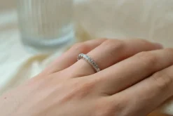 Alliance américaine Or blanc Diamants