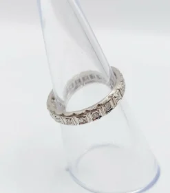 Alliance américaine or blanc 18k ornée de 0,38 carats de diamants taillés en brillants