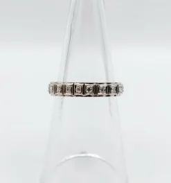 Alliance américaine or blanc 18k ornée de 0,38 carats de diamants taillés en brillants