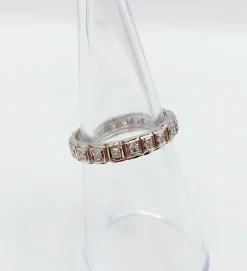 Alliance américaine or blanc 18k ornée de 0,38 carats de diamants taillés en brillants