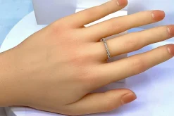 Alliance en or jaune 18 carats en diamants 1 carat