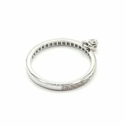 Alliance or blanc 18 carats sertie de diamants naturels