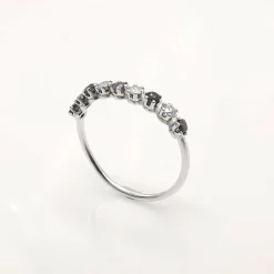Alliance or blanc diamants et saphirs