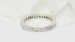 Alliance tour complet en or blanc et diamants 0.35ct