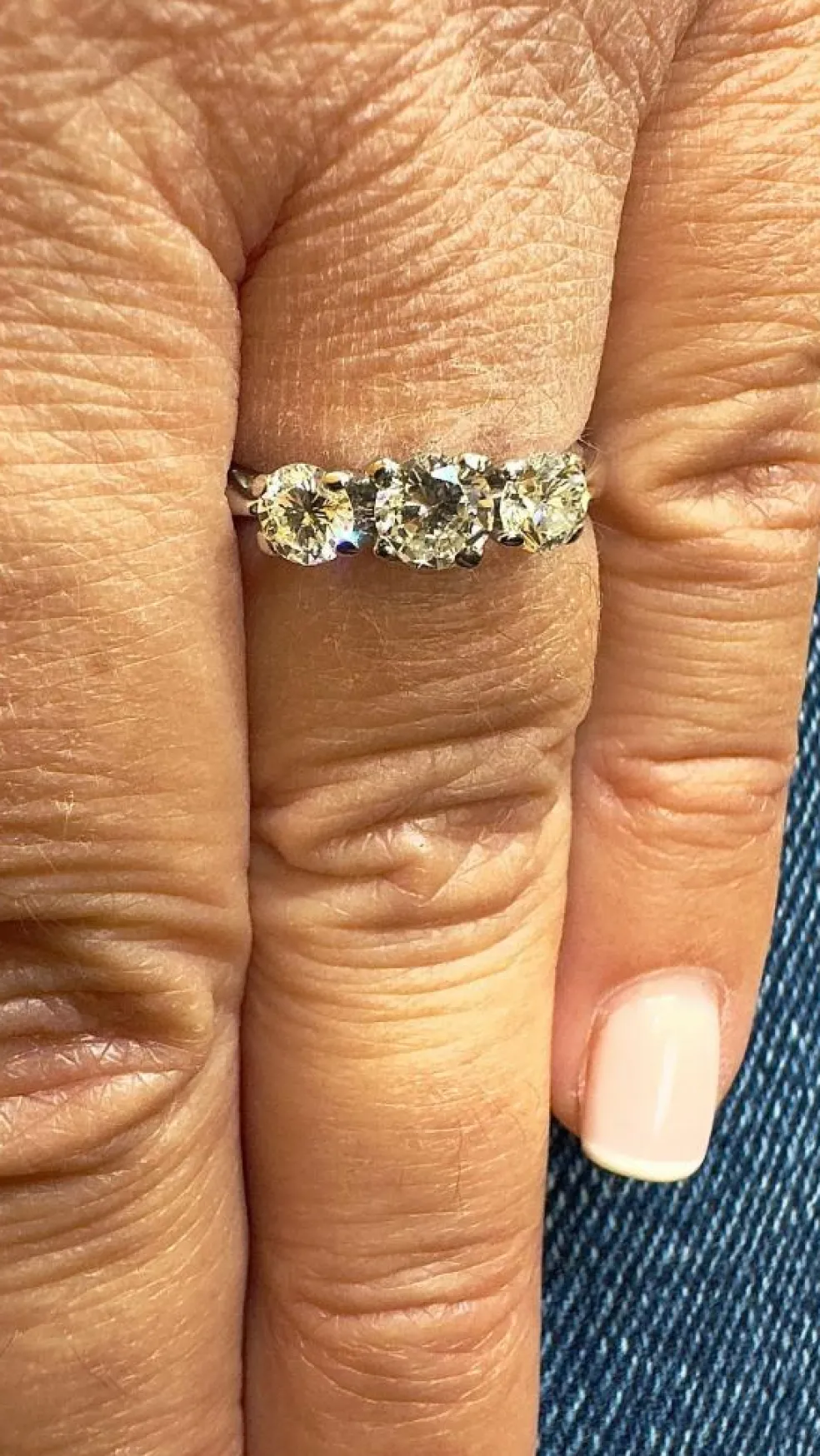 Alliance vintage trilogie diamants or blanc