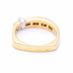Anneau en or, Affaire de mariage Half Diamond