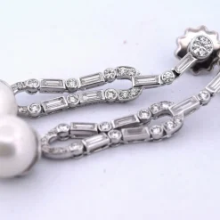 ART DÉCO' - BOUCLES D'OREILLES EN PLATINE - PERLES NATURELLES ET DIAMANTS