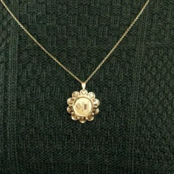 AUGIS - + qu'hier - que demain - Médaille broche d'Amour or jaune