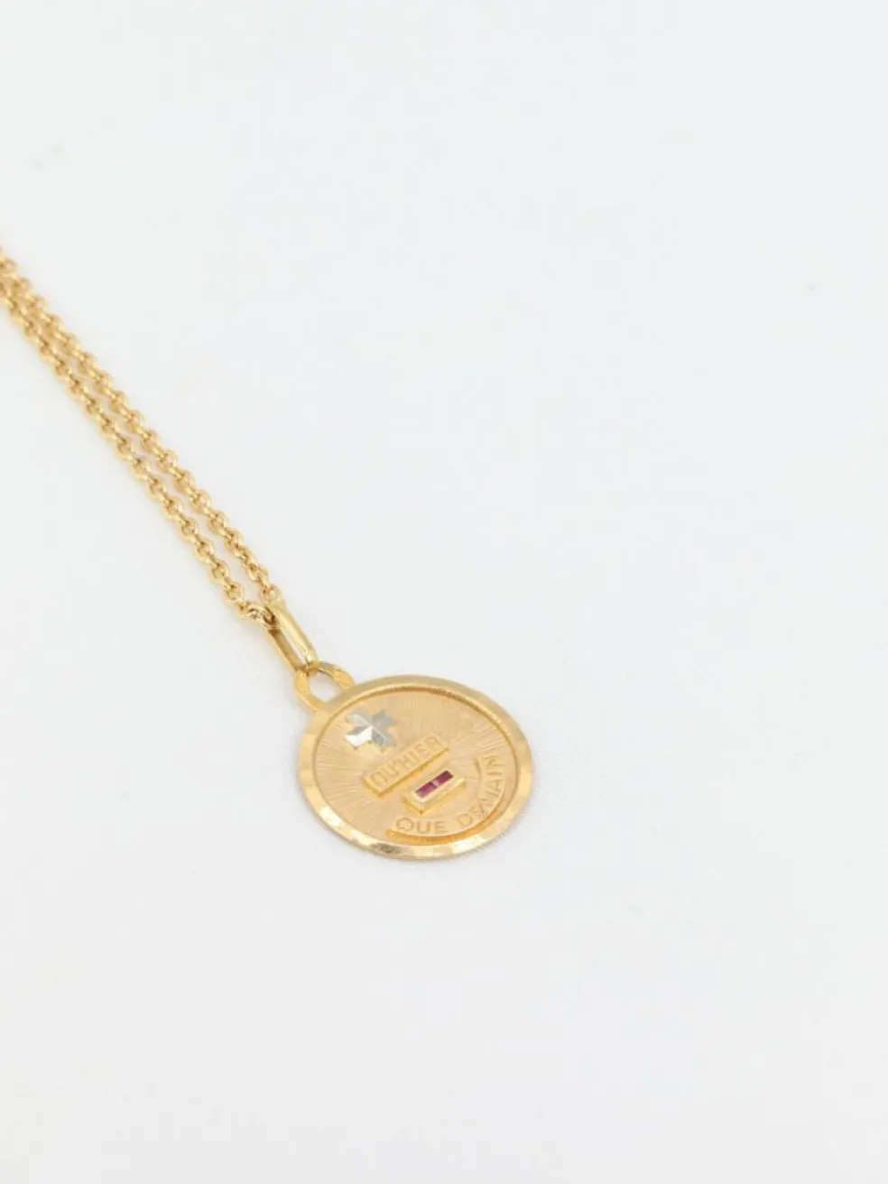 Augis - Médaille amour Or, Rubis synthétiques