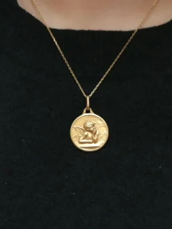 AUGIS - Médaille Ange Raphael Or jaune années 1950