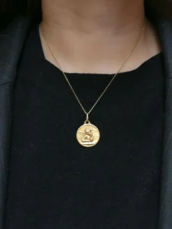 AUGIS - Médaille Ange Raphael Or jaune années 1950
