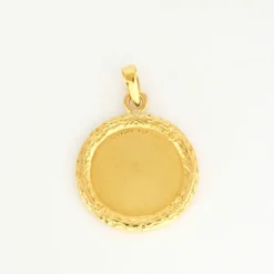 AUGIS - Médaille d'Amour or jaune, diamants et rubis synthétiques