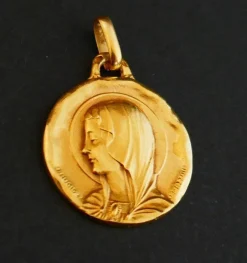Augis - Médaille Vierge en Or jaune