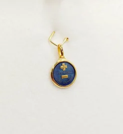 AUGIS - Pendentif médaille d'amour or jaune - L'Élégante Bleue Foncée