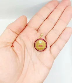 AUGIS - ULTRA RARE Médaille d'amour 23mm or jaune, diamant et rubis calibrés 