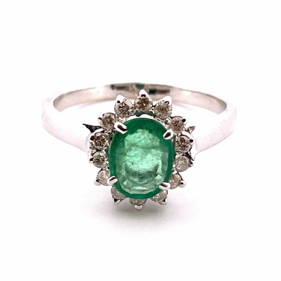 Bague Emeraude ovale et diamants