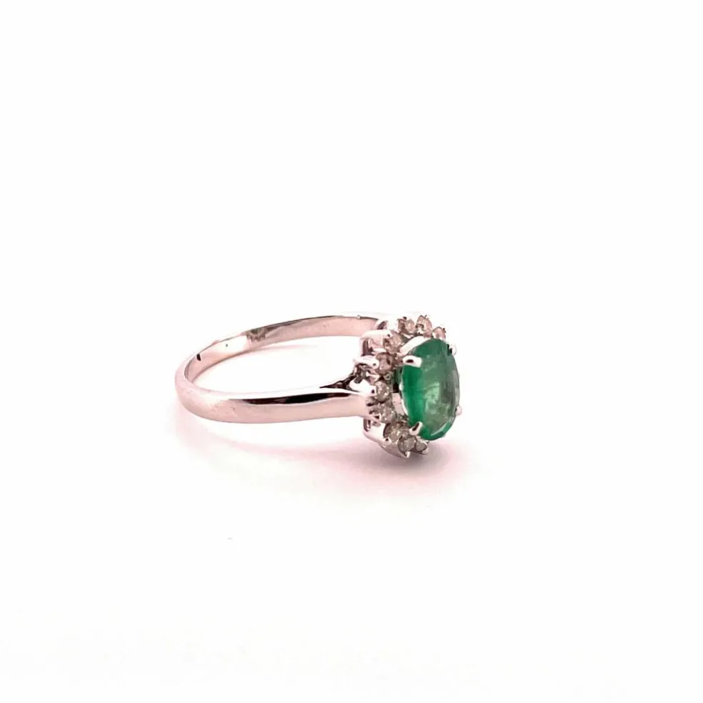 Bague Emeraude ovale et diamants