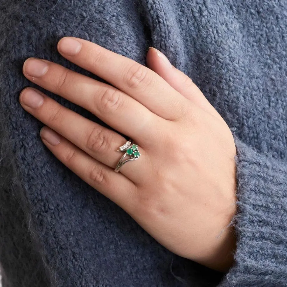 BAGUE " NOY" EMERAUDES DIAMANTS