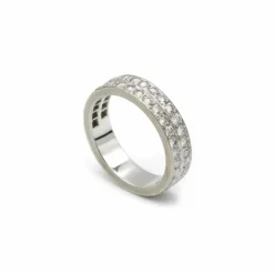 Bague - Or blanc et diamants