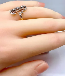Bague or diamants vers 1900