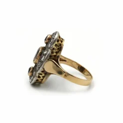 Bague - Or jaune, argent, saphirs et diamants