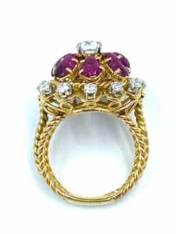 Bague 1960 or jaune diamants et rubis