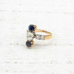 Bague 1900 Or jaune Platine Diamant Saphirs
