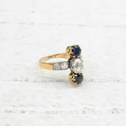 Bague 1900 Or jaune Platine Diamant Saphirs