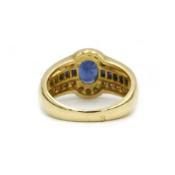 Bague - Or jaune saphirs et diamants