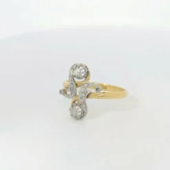 Bague 2 ors et diamants