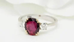 Bague 2 ors rubis naturel certifié et diamants