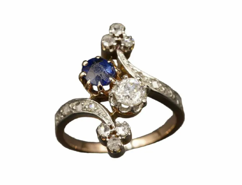 Bague 1900 saphir diamants
