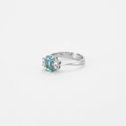 Bague aigue marine et diamants or gris