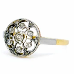 Bague ajourée diamants
