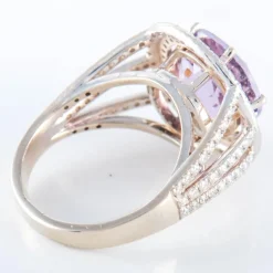 Bague Améthyste entourage Diamants blancs et roses