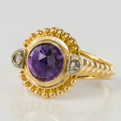 Bague améthyste et diamants ancienne