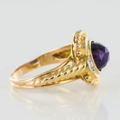 Bague améthyste et diamants ancienne