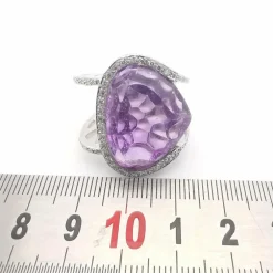 Bague améthyste et diamants