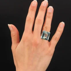 Bague ancienne aigue-marine montée sur or rose