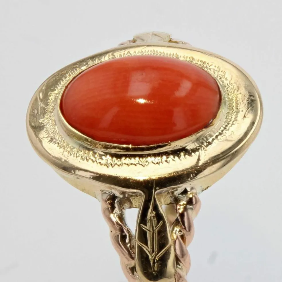 Bague ancienne corail