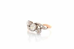 Bague ancienne diamants en or et platine