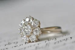 Bague ancienne en diamant de mine