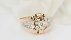 Bague ancienne en or bicolore et diamant