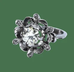 Bague ancienne en or et diamants
