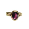 Bague ancienne en or jaune et grenat violacé